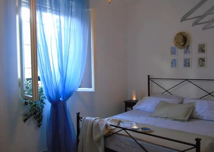 On Between Sky And Sea Geco Di Campiglia Pet Friendly Big Garden Lodge Campiglia Marittima